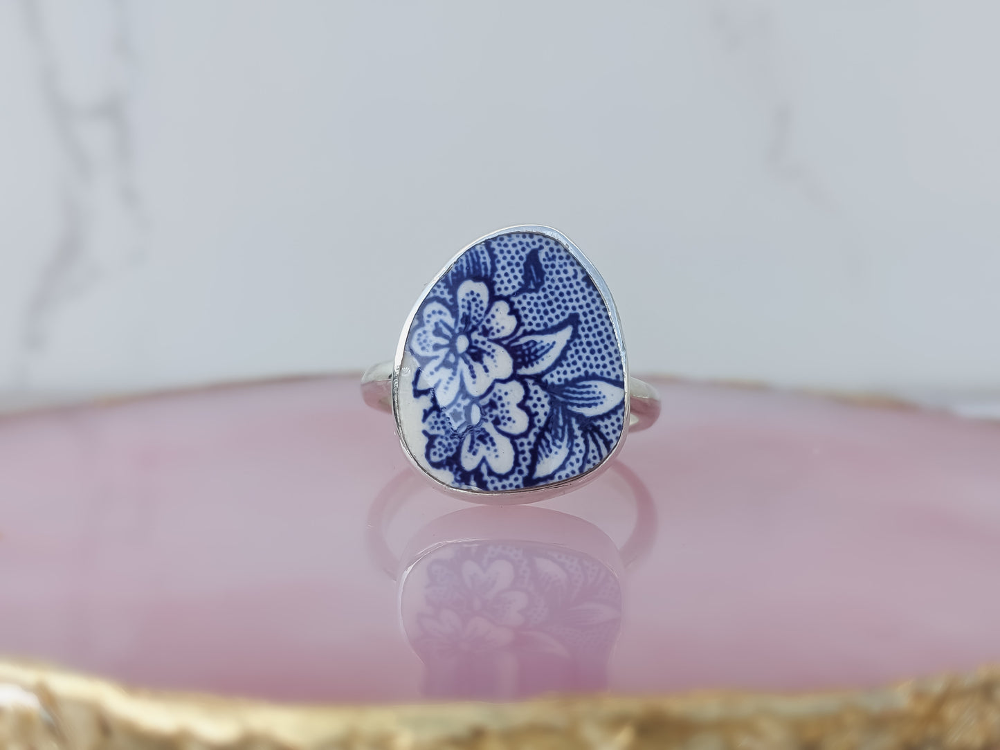 Old Willow Pottery Ring